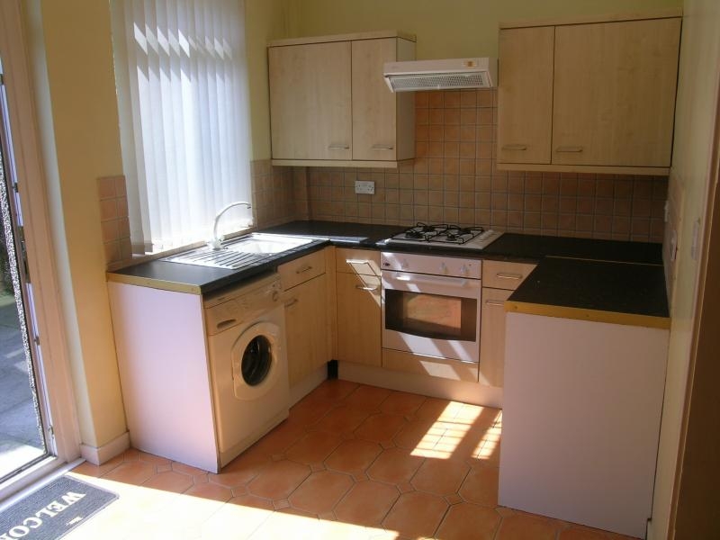 2 bedroom mid terraced house Let in Todmorden - 2.