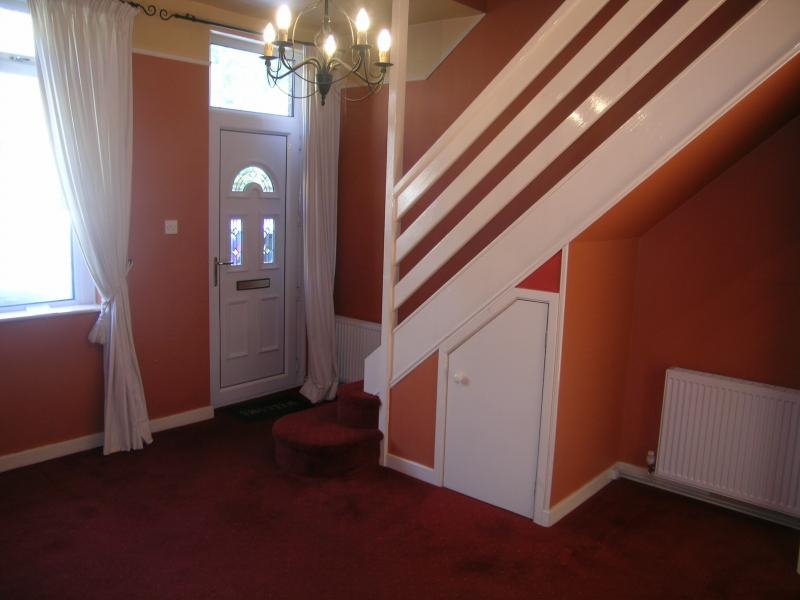 2 bedroom mid terraced house Let in Todmorden - 4.