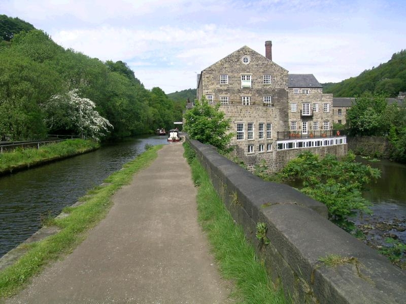 2 bedroom Let in Hebden Bridge - 0.