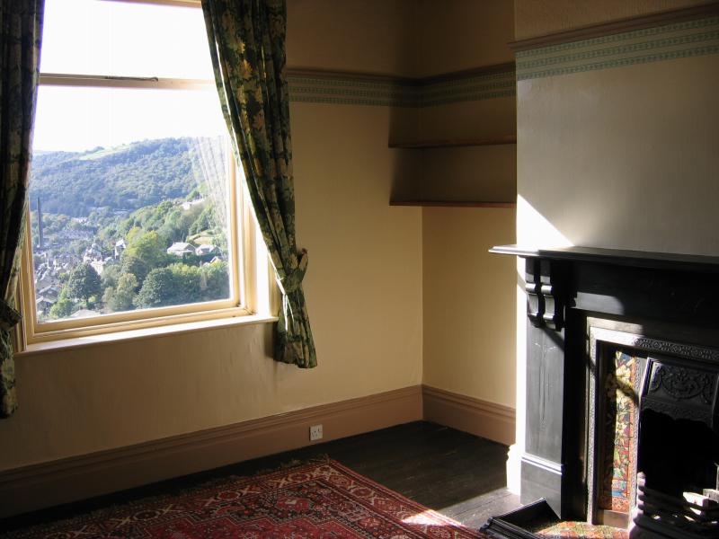 4 bedroom mid terraced house Let in Hebden Bridge - 4.