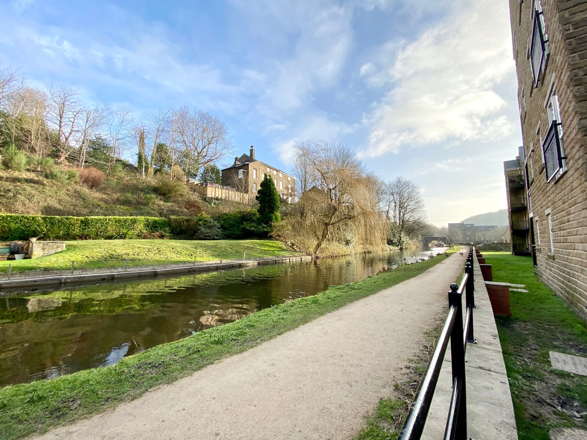 3 bedroom apartment flat/apartment To Let in Mytholmroyd - Photograph 10.