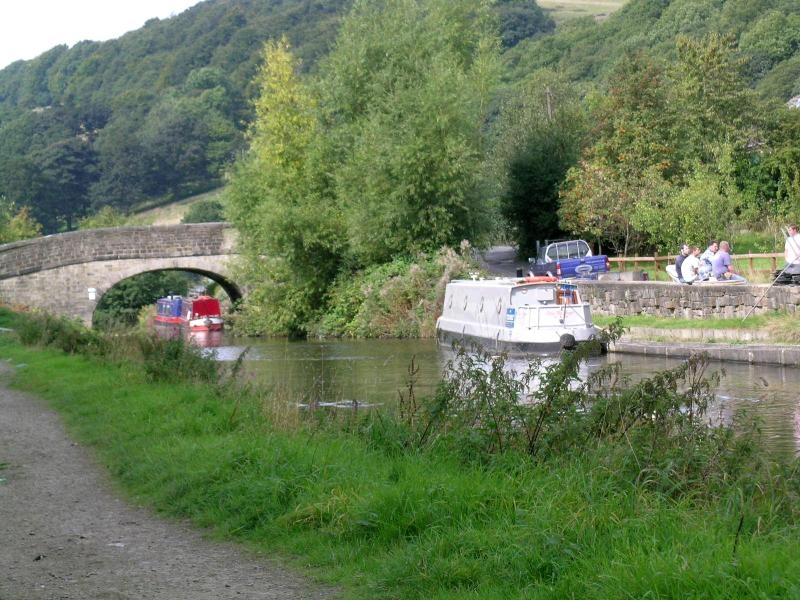 2 bedroom Let in Hebden Bridge - 0.