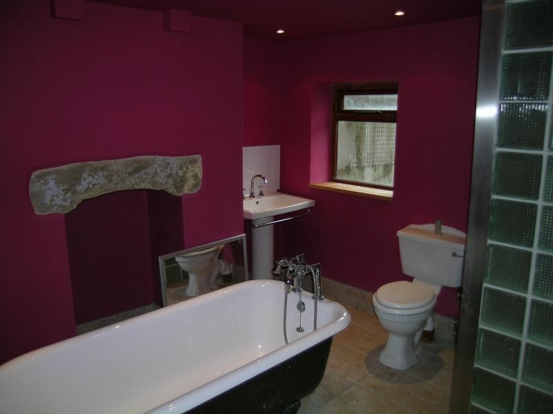 3 bedroom mid terraced house Let in Hebden Bridge - 7.