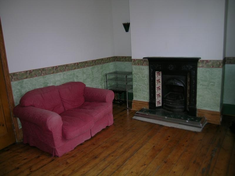 3 bedroom mid terraced house Let in Hebden Bridge - 4.