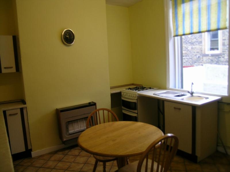 3 bedroom Let in Todmorden - 5.