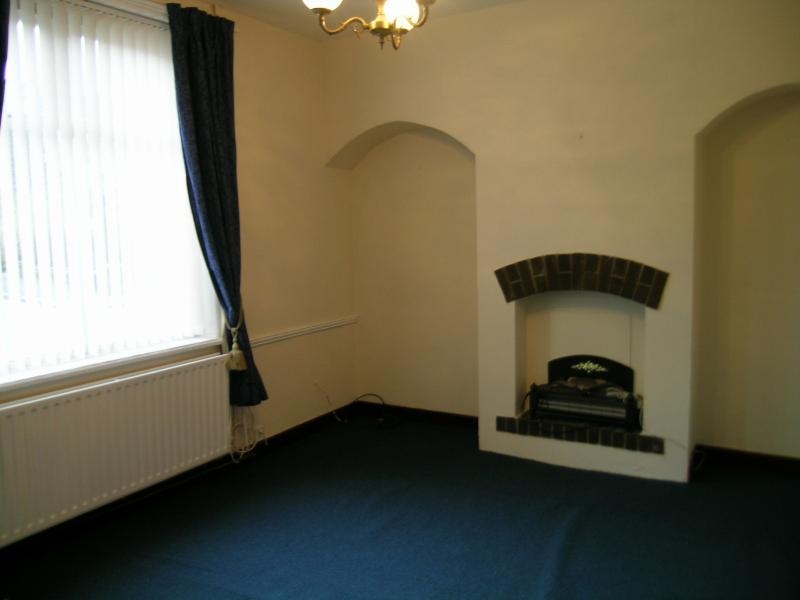 3 bedroom Let in Todmorden - 4.