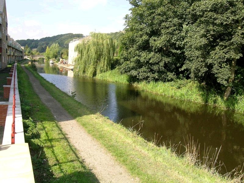 2 bedroom Let in Hebden Bridge - 0.