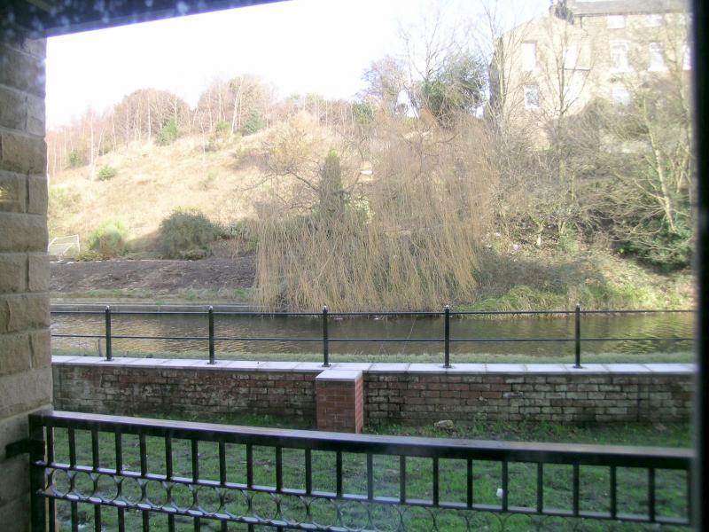2 bedroom Let in Hebden Bridge - 0.