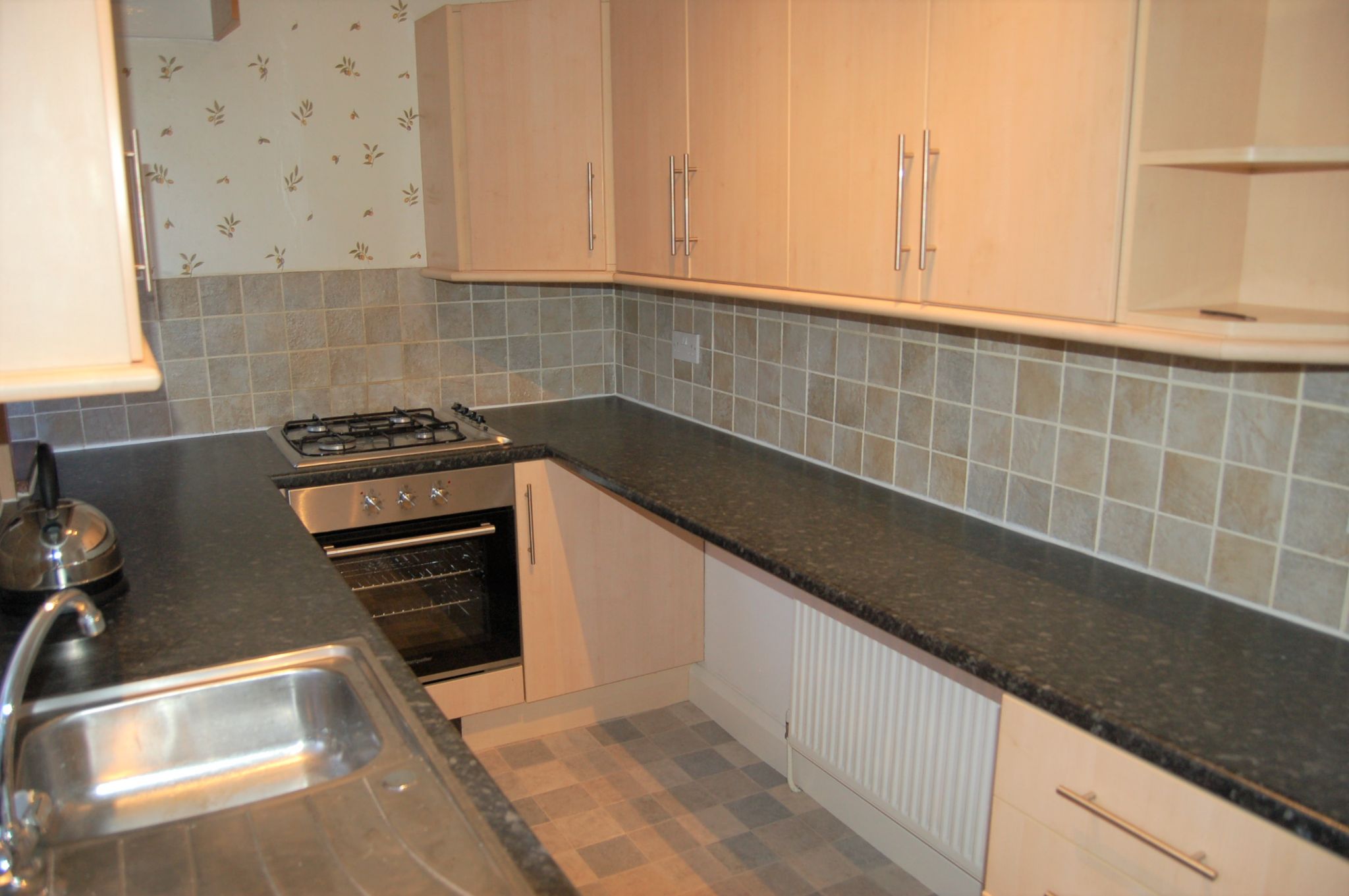 2 bedroom mid terraced house Let Agreed in Luddendenfoot - Photograph 4.