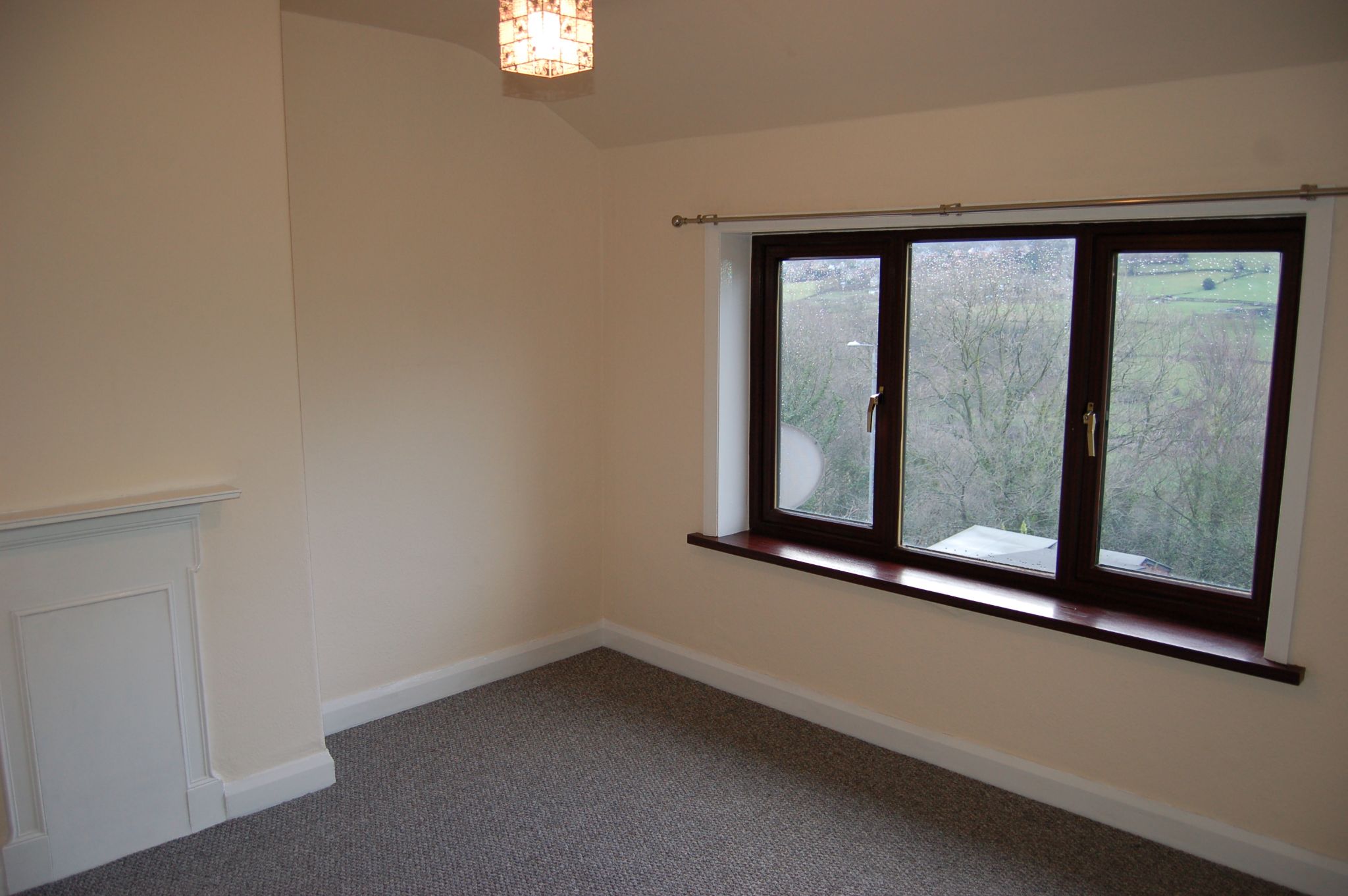 2 bedroom mid terraced house Let Agreed in Luddendenfoot - Photograph 9.