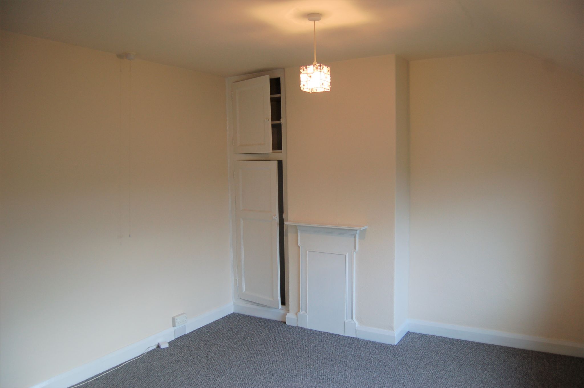 2 bedroom mid terraced house Let Agreed in Luddendenfoot - Photograph 10.