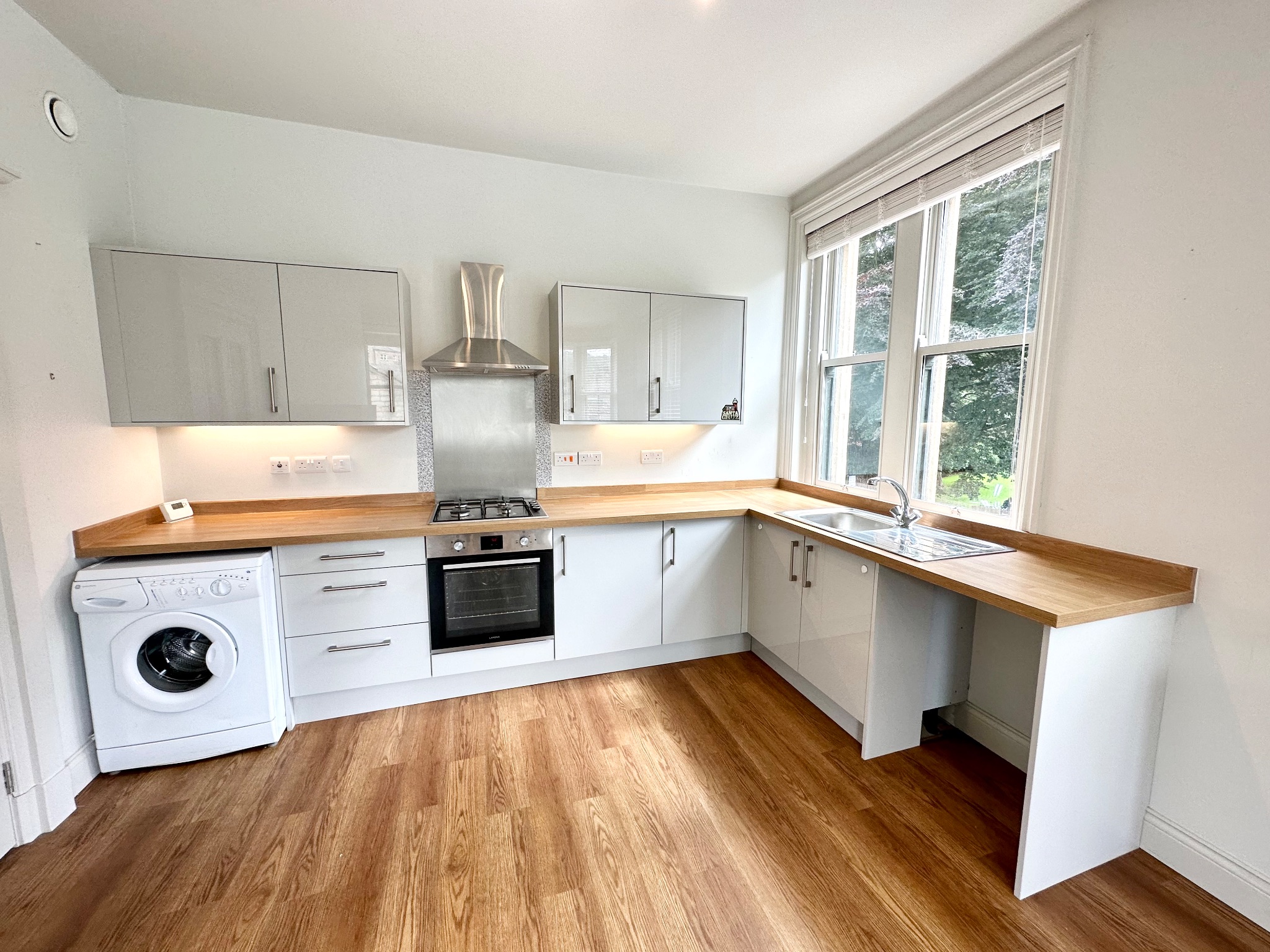 2 bedroom apartment flat/apartment To Let in Hebden Bridge - Photograph 5.