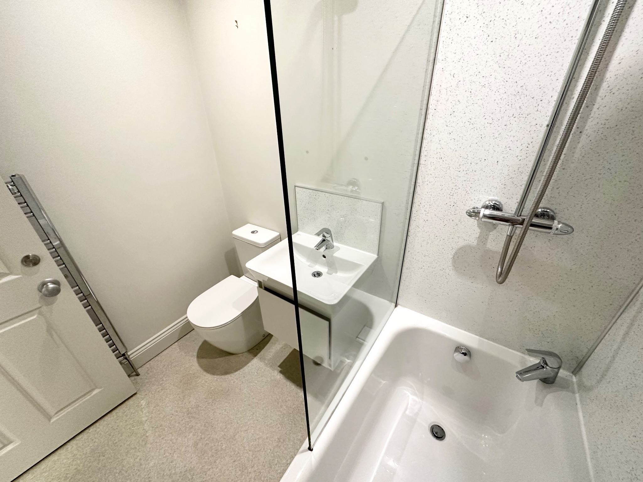 2 bedroom apartment flat/apartment To Let in Hebden Bridge - Photograph 11.