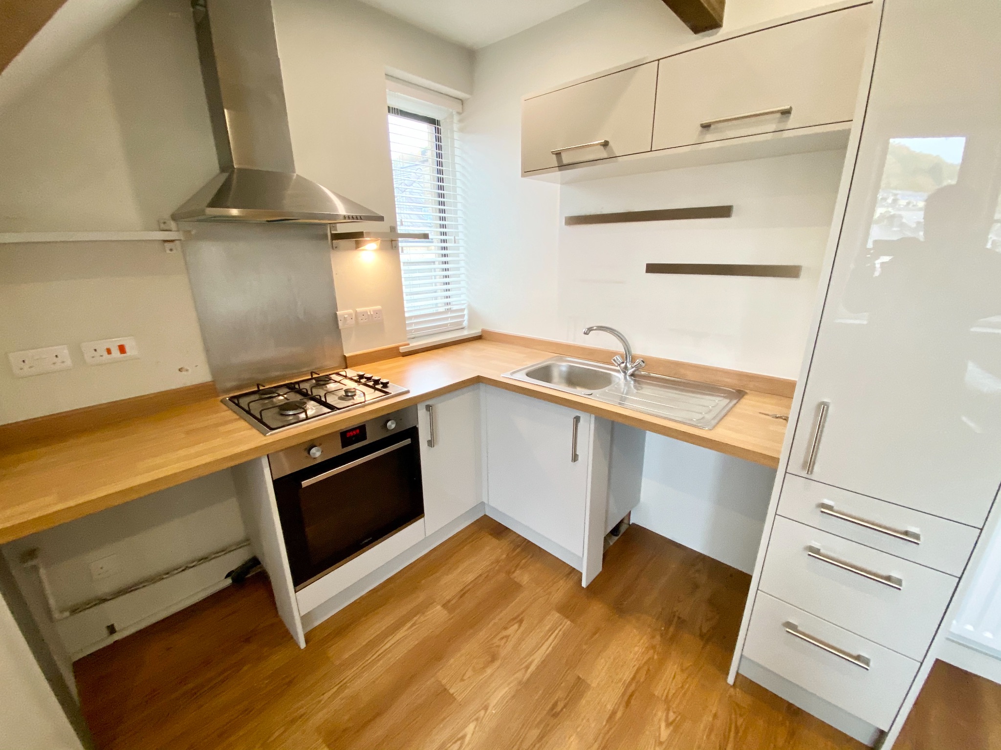 2 bedroom apartment flat/apartment To Let in Hebden Bridge - Photograph 10.