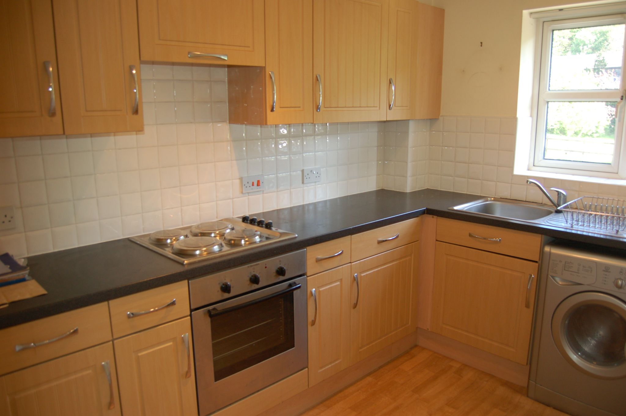 2 bedroom apartment flat/apartment Let in Mytholmroyd - Photograph 3.