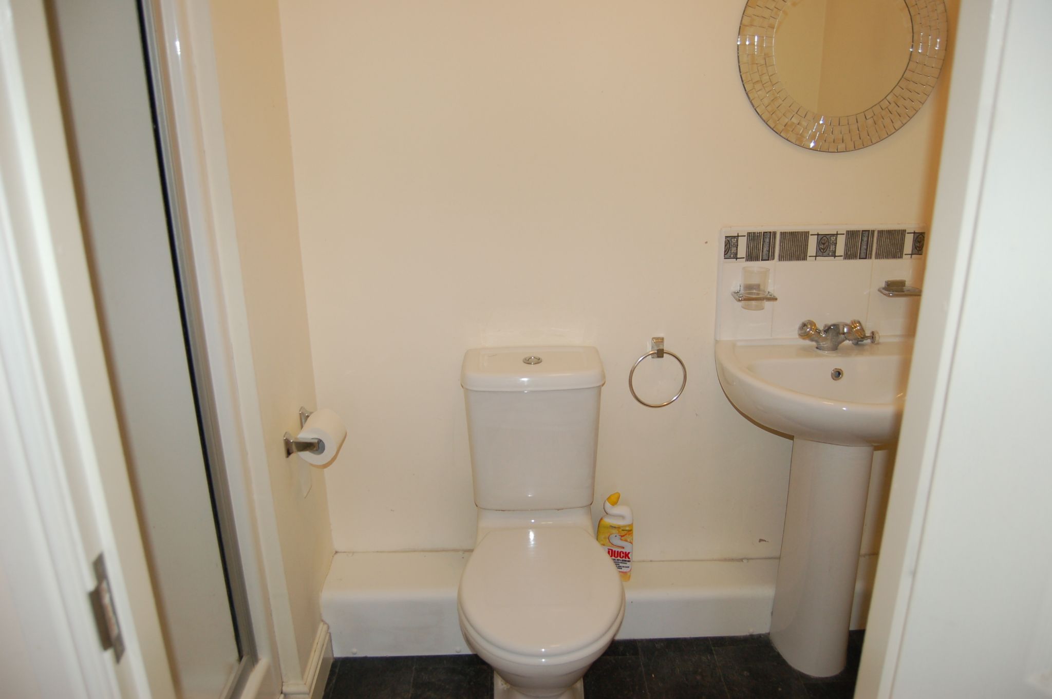 2 bedroom apartment flat/apartment Let in Mytholmroyd - Photograph 7.