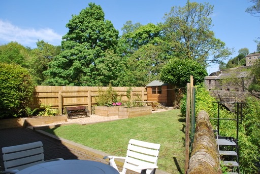 3 bedroom barn conversion house To Let in Mytholmroyd - Photograph 28.