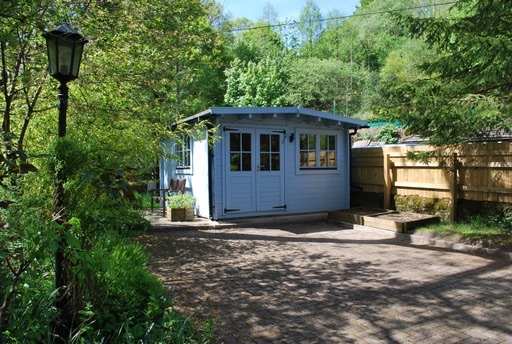 3 bedroom barn conversion house To Let in Mytholmroyd - Photograph 23.