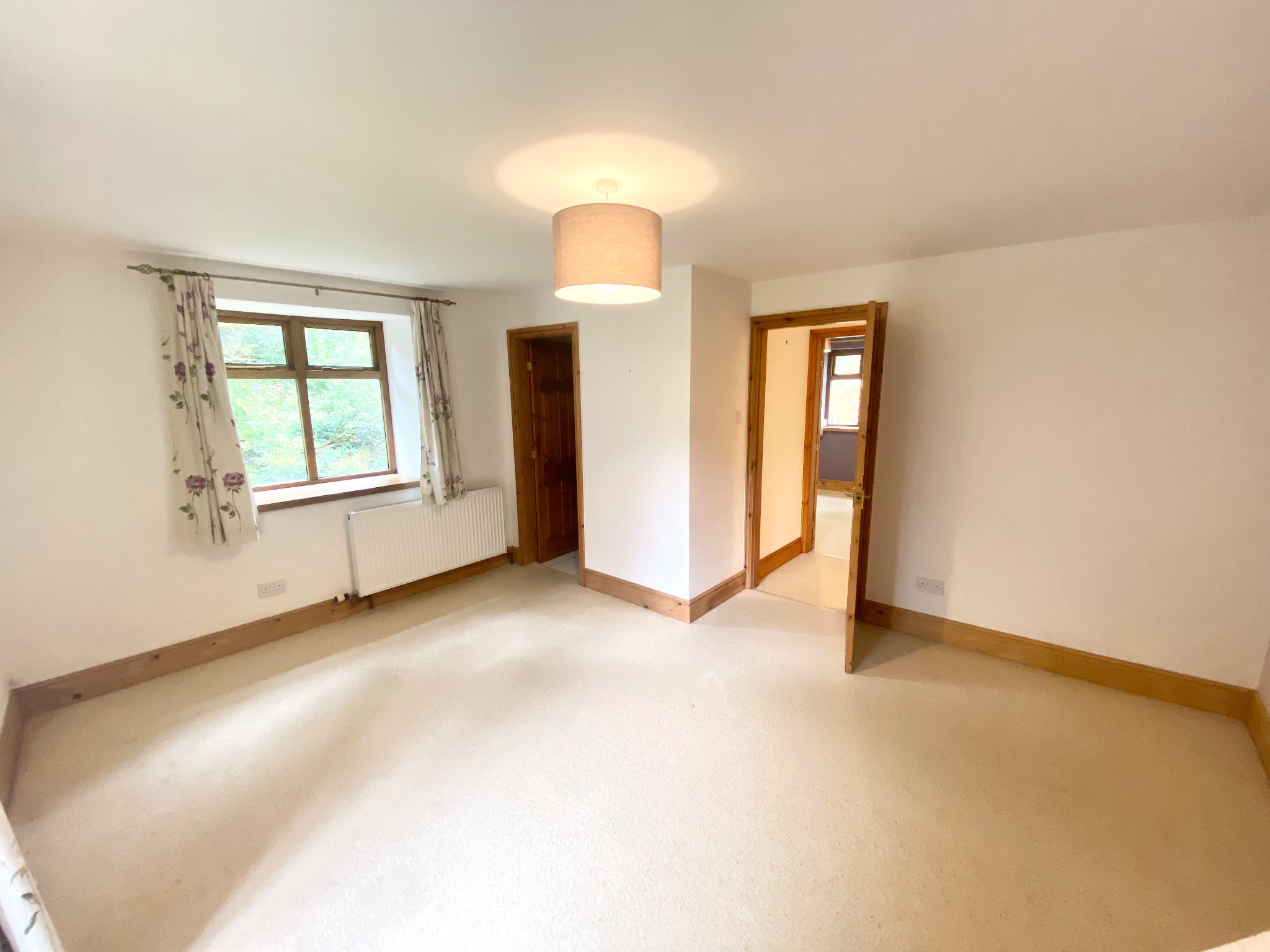 3 bedroom barn conversion house To Let in Mytholmroyd - Photograph 43.
