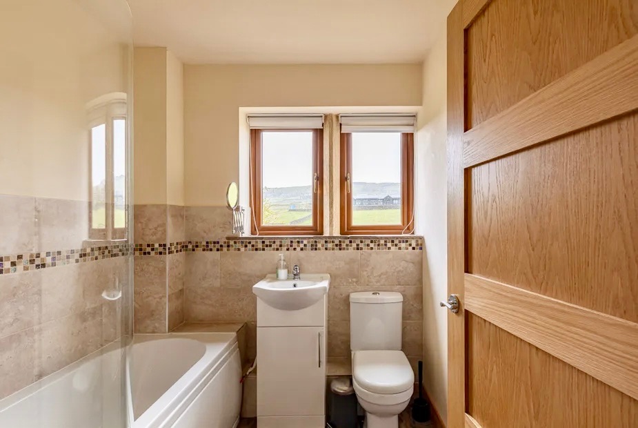 6 bedroom detached house To Let in Hebden Bridge - Photograph 17.
