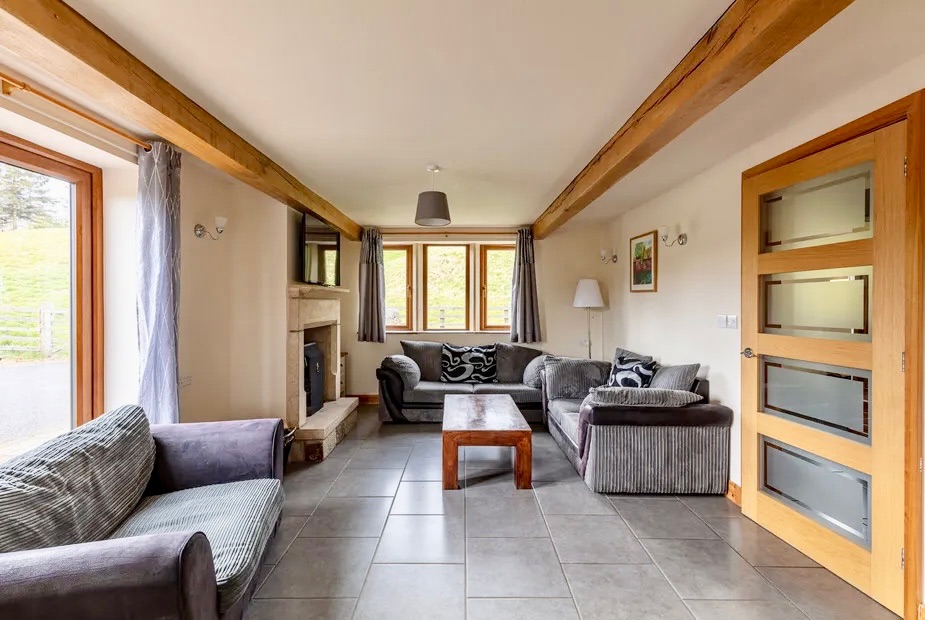 6 bedroom detached house To Let in Hebden Bridge - Photograph 12.