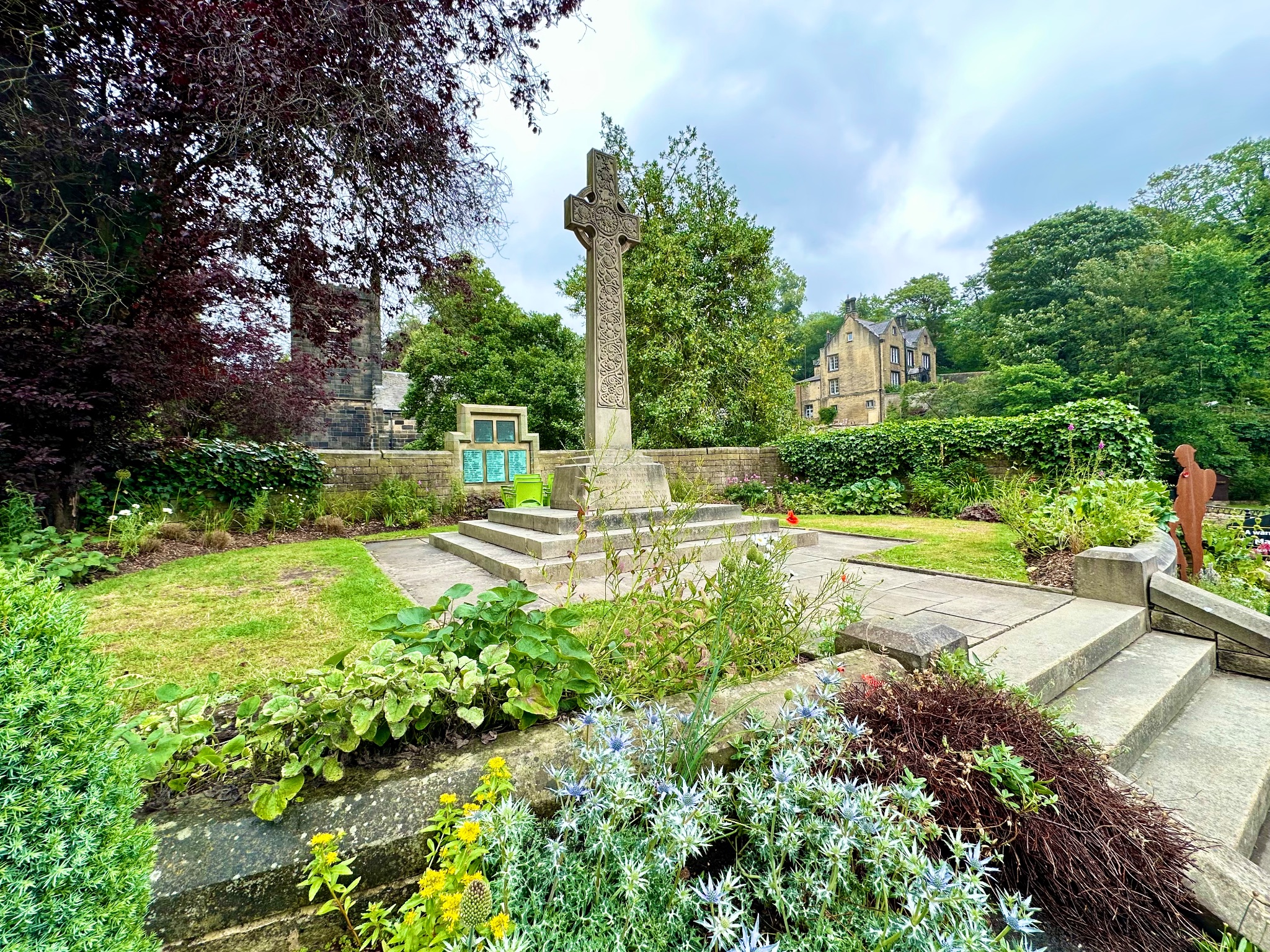 2 bedroom mid terraced house To Let in Luddenden - Photograph 26.