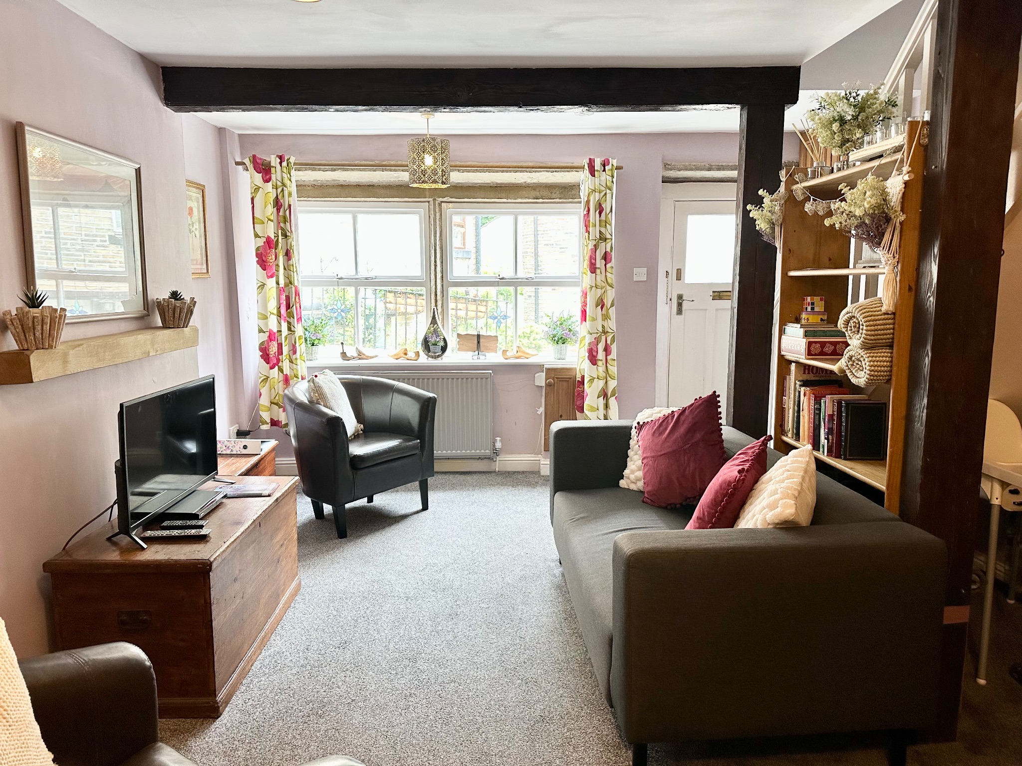 2 bedroom mid terraced house To Let in Luddenden - Photograph 5.