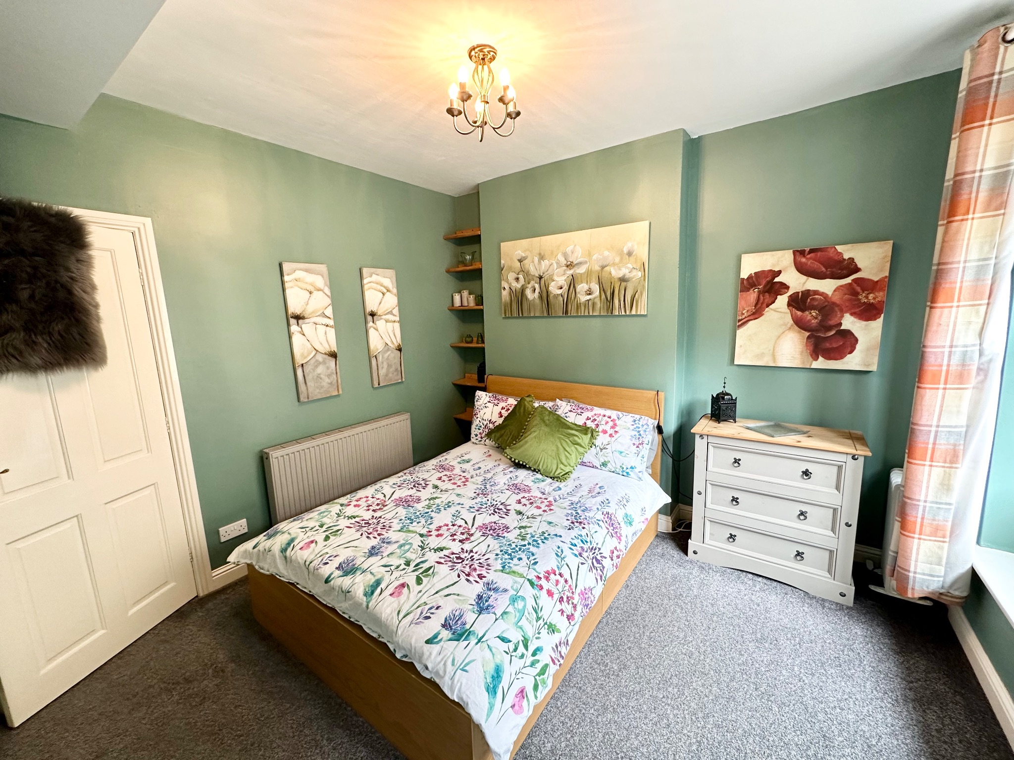 2 bedroom mid terraced house To Let in Luddenden - Photograph 16.