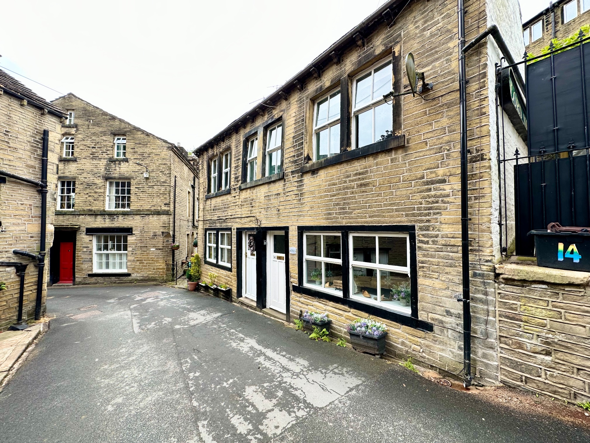 2 bedroom mid terraced house To Let in Luddenden - Photograph 22.