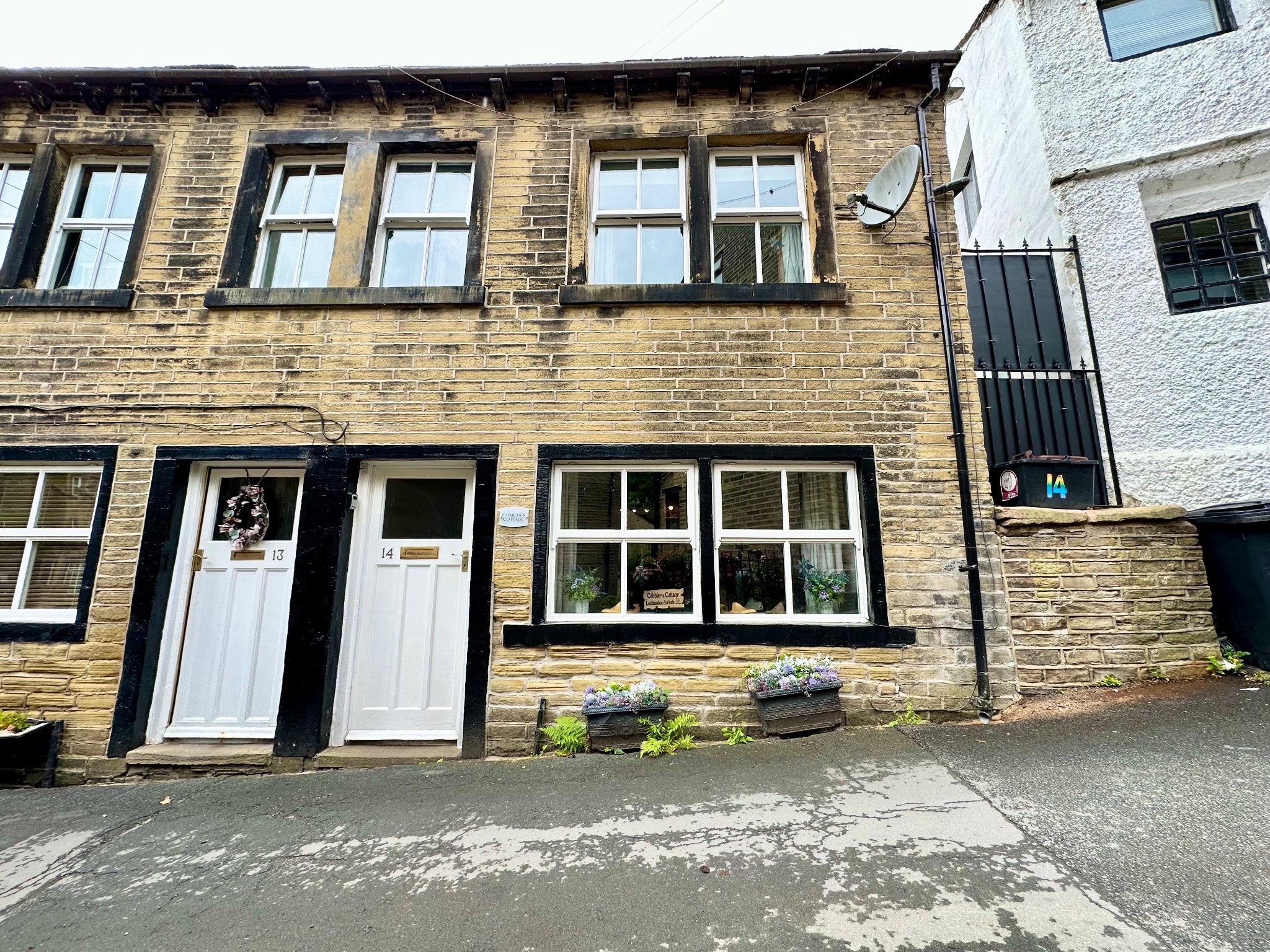 2 bedroom mid terraced house To Let in Luddenden - Photograph 21.