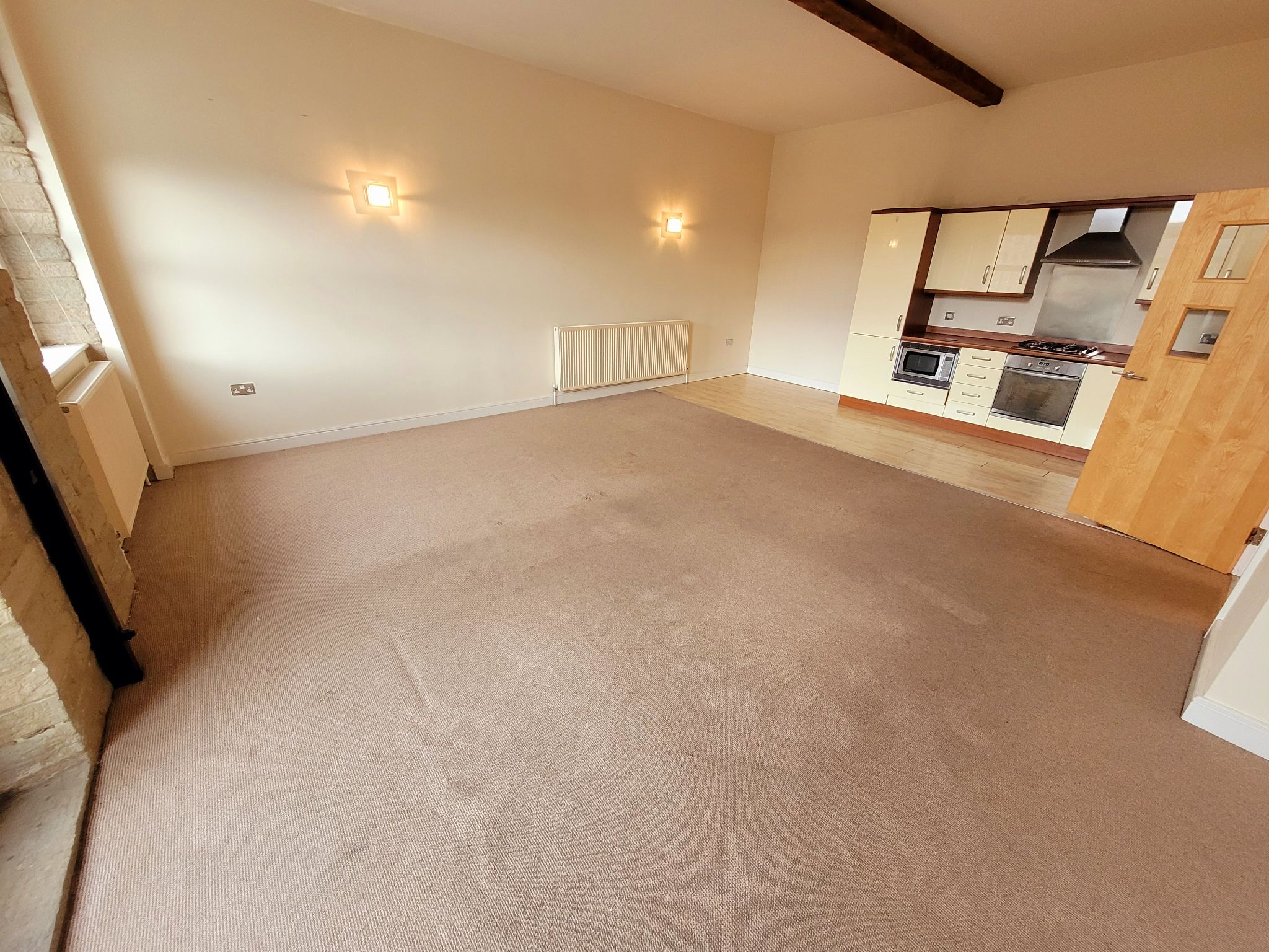 2 bedroom apartment flat/apartment For Sale in Sowerby Bridge - Property photograph.
