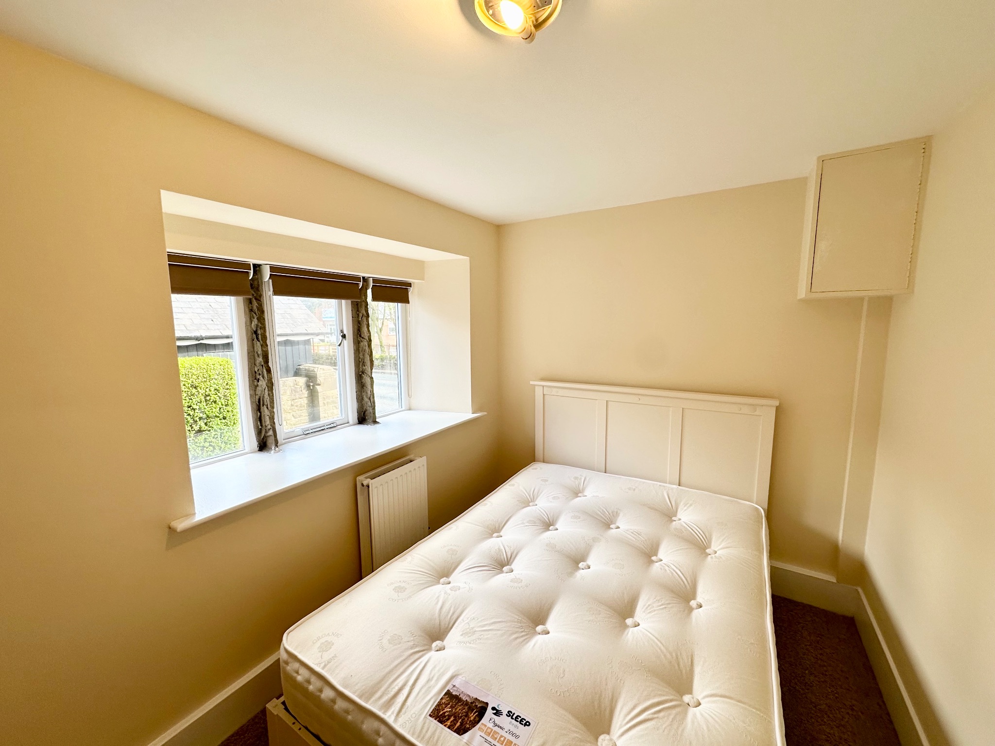 2 bedroom ground floor flat/apartment To Let in Hebden Bridge - Photograph 13.