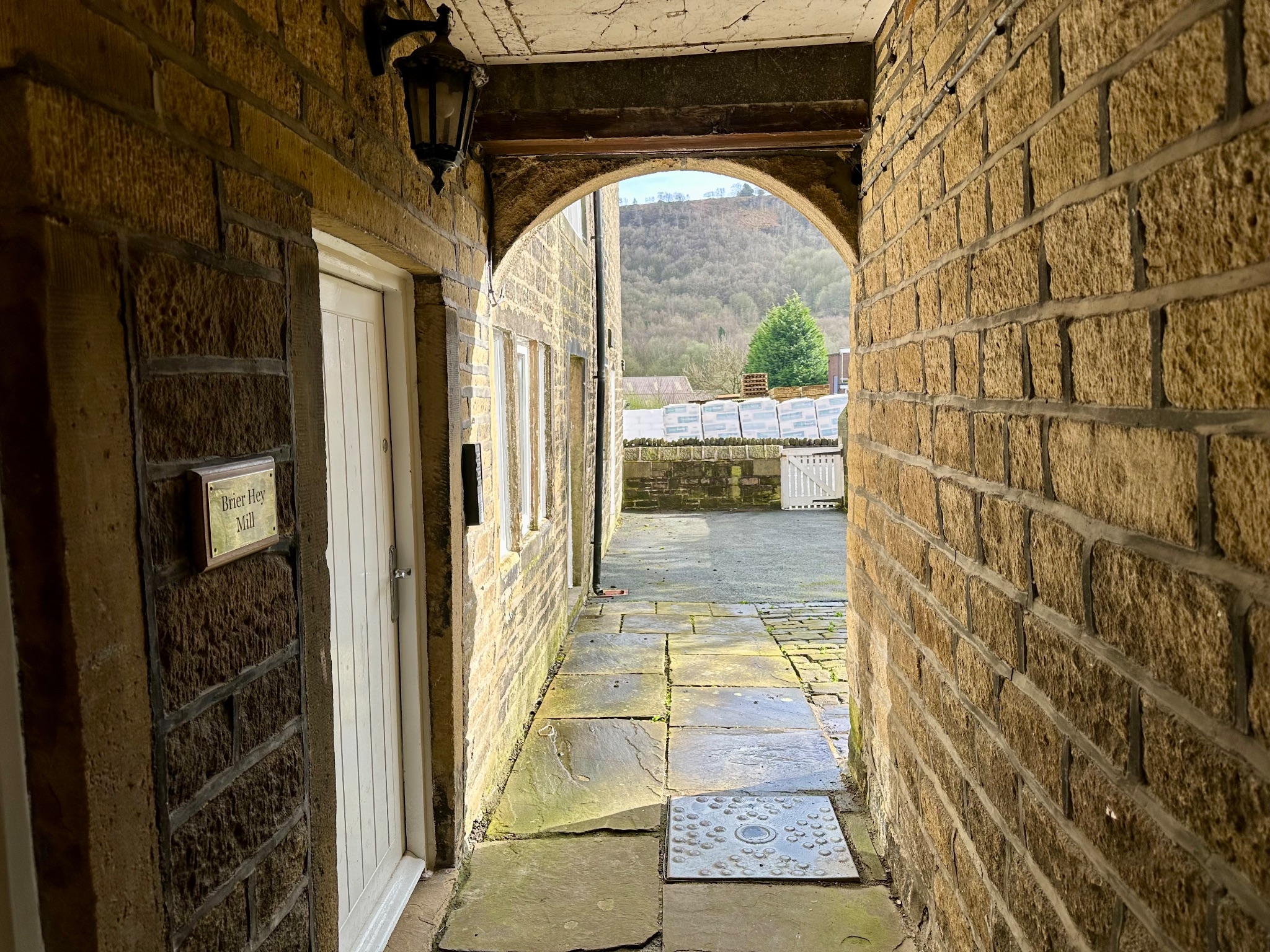 2 bedroom ground floor flat/apartment To Let in Hebden Bridge - Photograph 18.