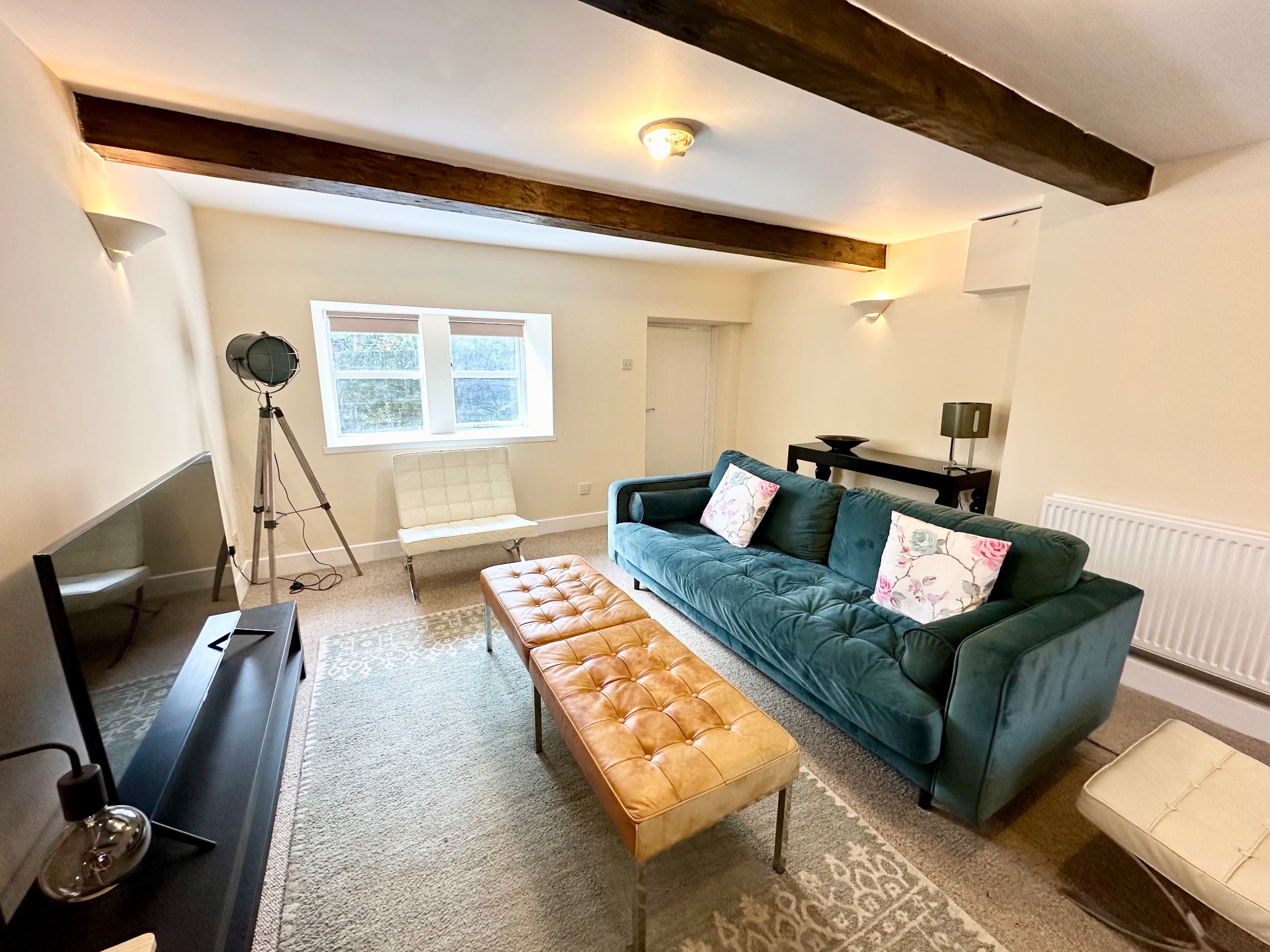 2 bedroom ground floor flat/apartment To Let in Hebden Bridge - Photograph 6.