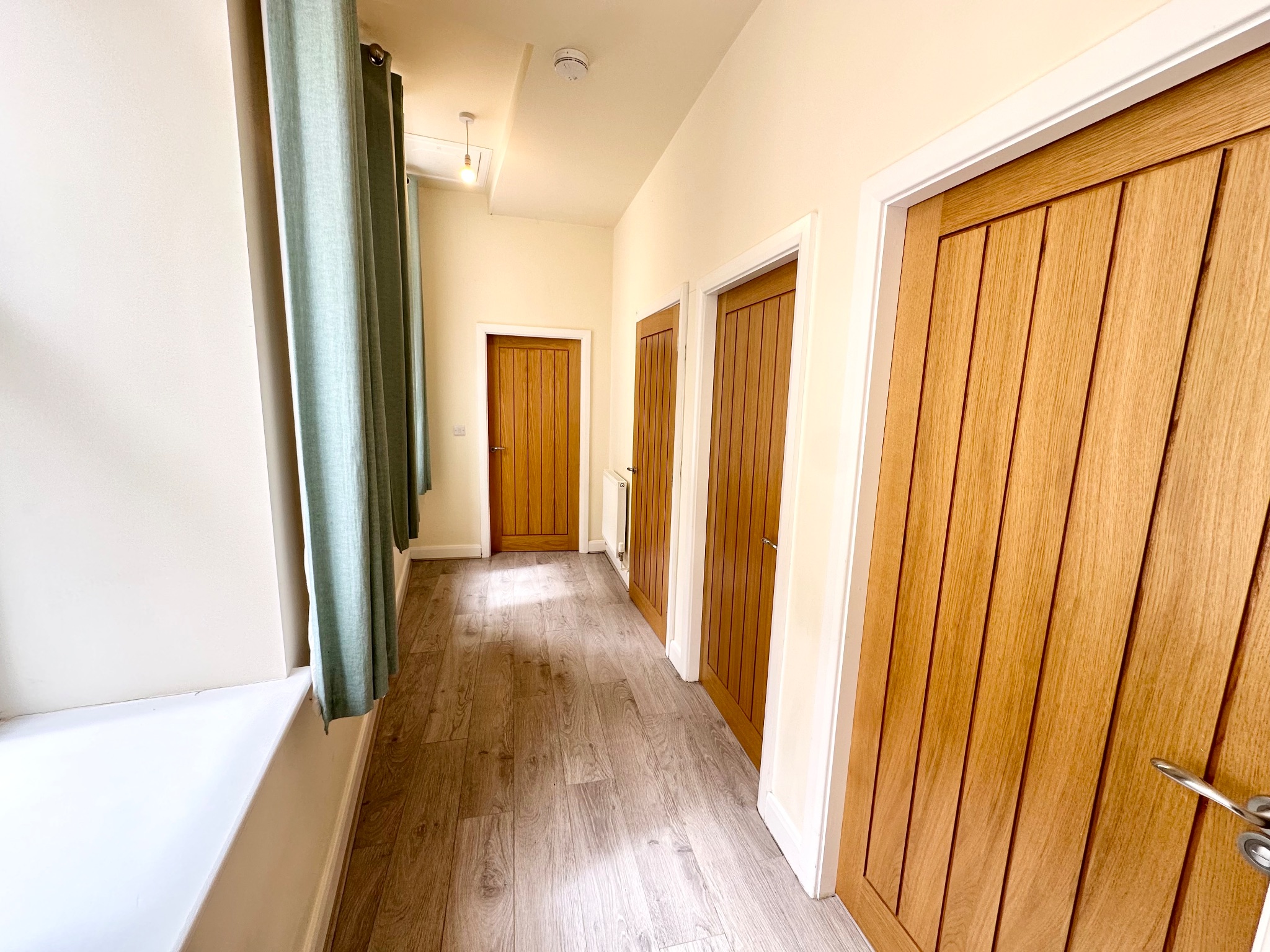 1 bedroom apartment flat/apartment To Let in Todmorden - Photograph 10.