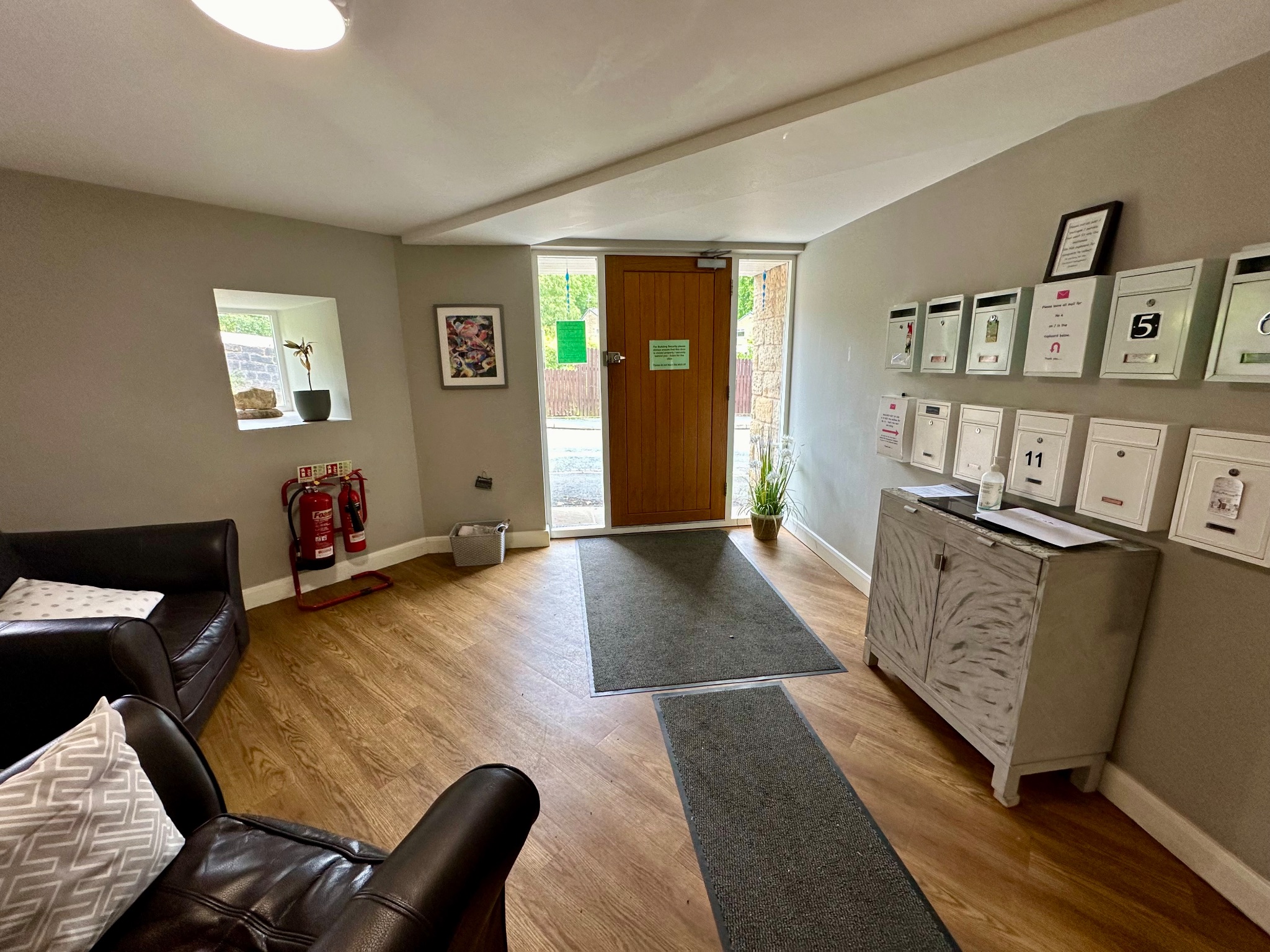 1 bedroom apartment flat/apartment To Let in Todmorden - Photograph 12.