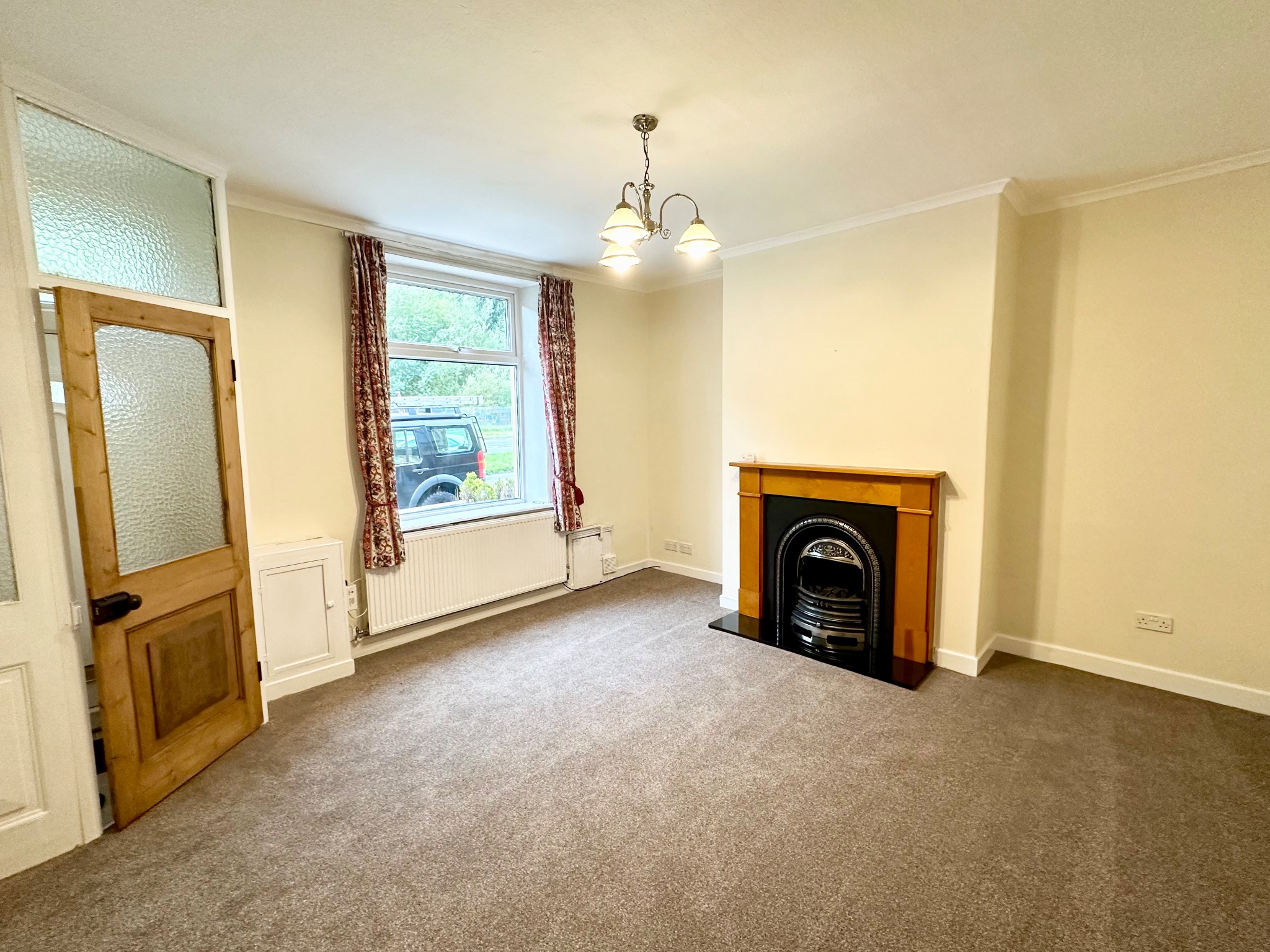 2 bedroom mid terraced house Let Agreed in Todmorden - Photograph 2.