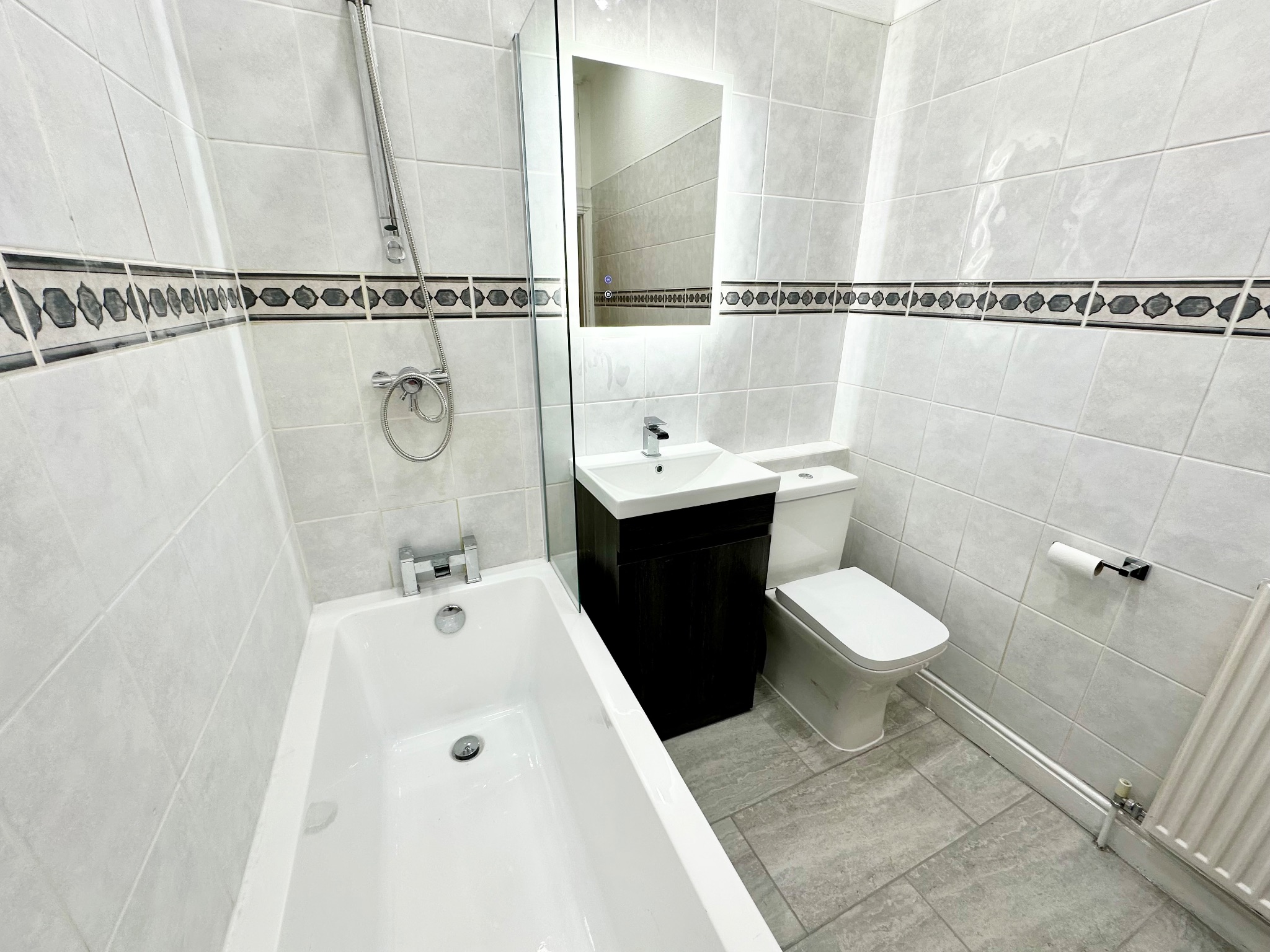 2 bedroom mid terraced house Let Agreed in Todmorden - Photograph 17.