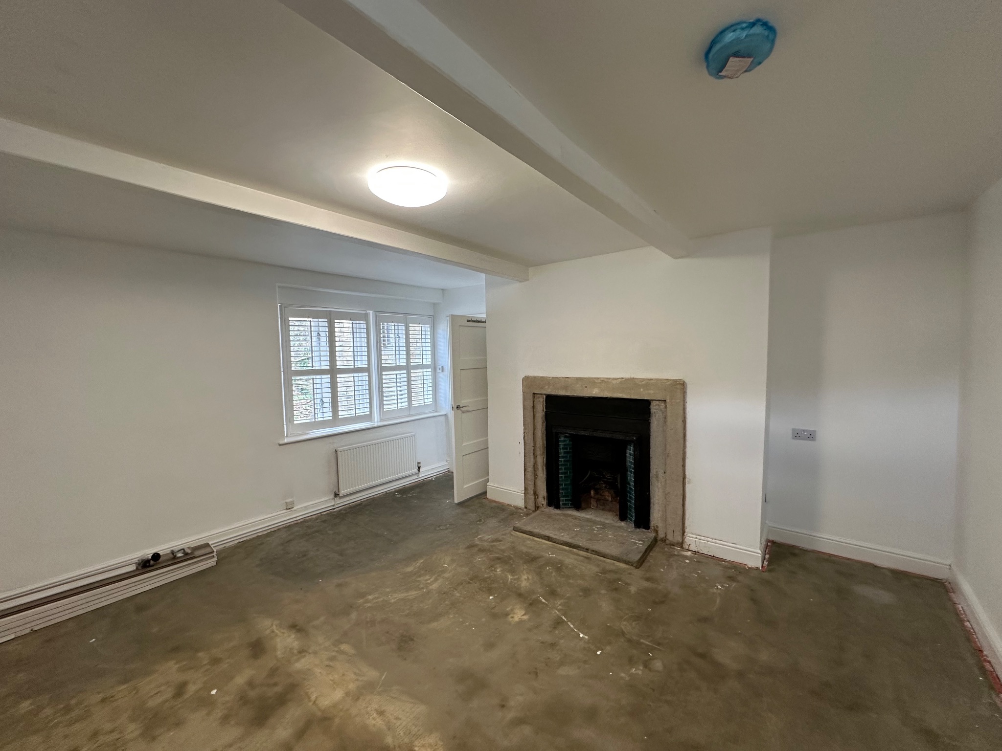 2 bedroom apartment flat/apartment To Let in Halifax - Photograph 6.