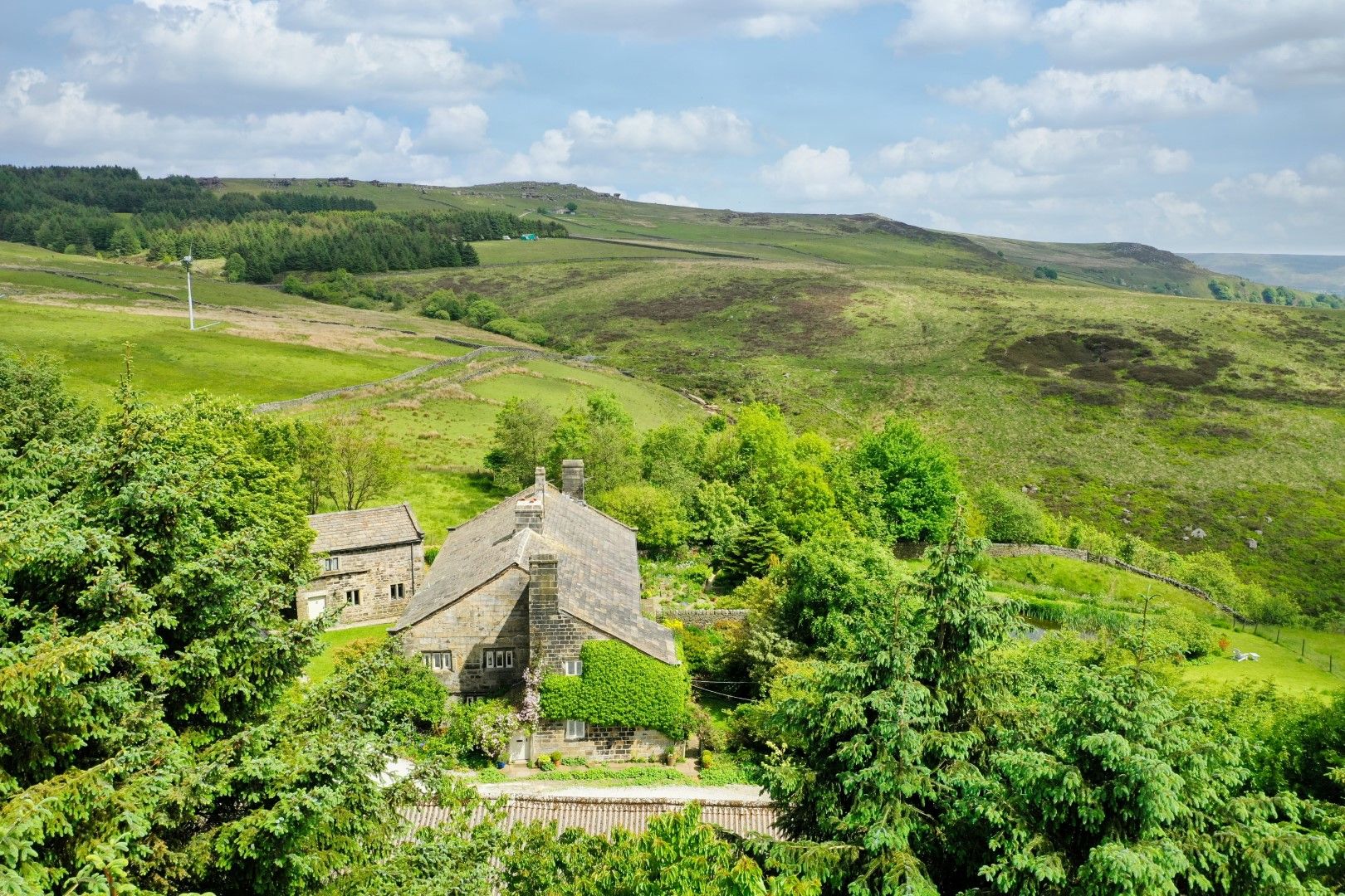 7 bedroom detached house For Sale in Todmorden - Photograph 86.