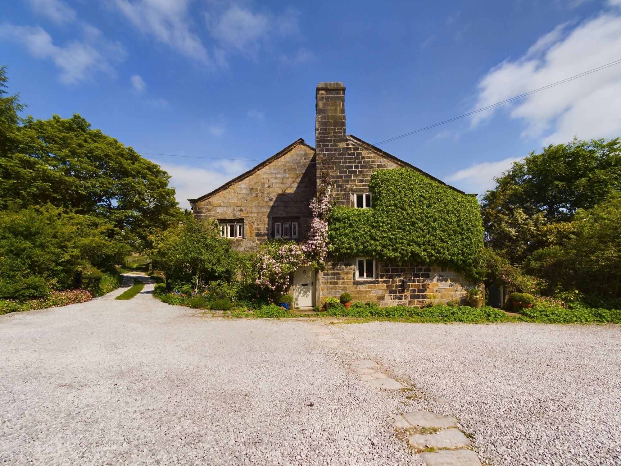 7 bedroom detached house For Sale in Todmorden - Photograph 62.