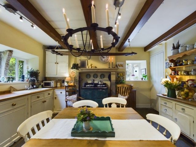 7 bedroom detached house For Sale in Todmorden - Photograph 66.