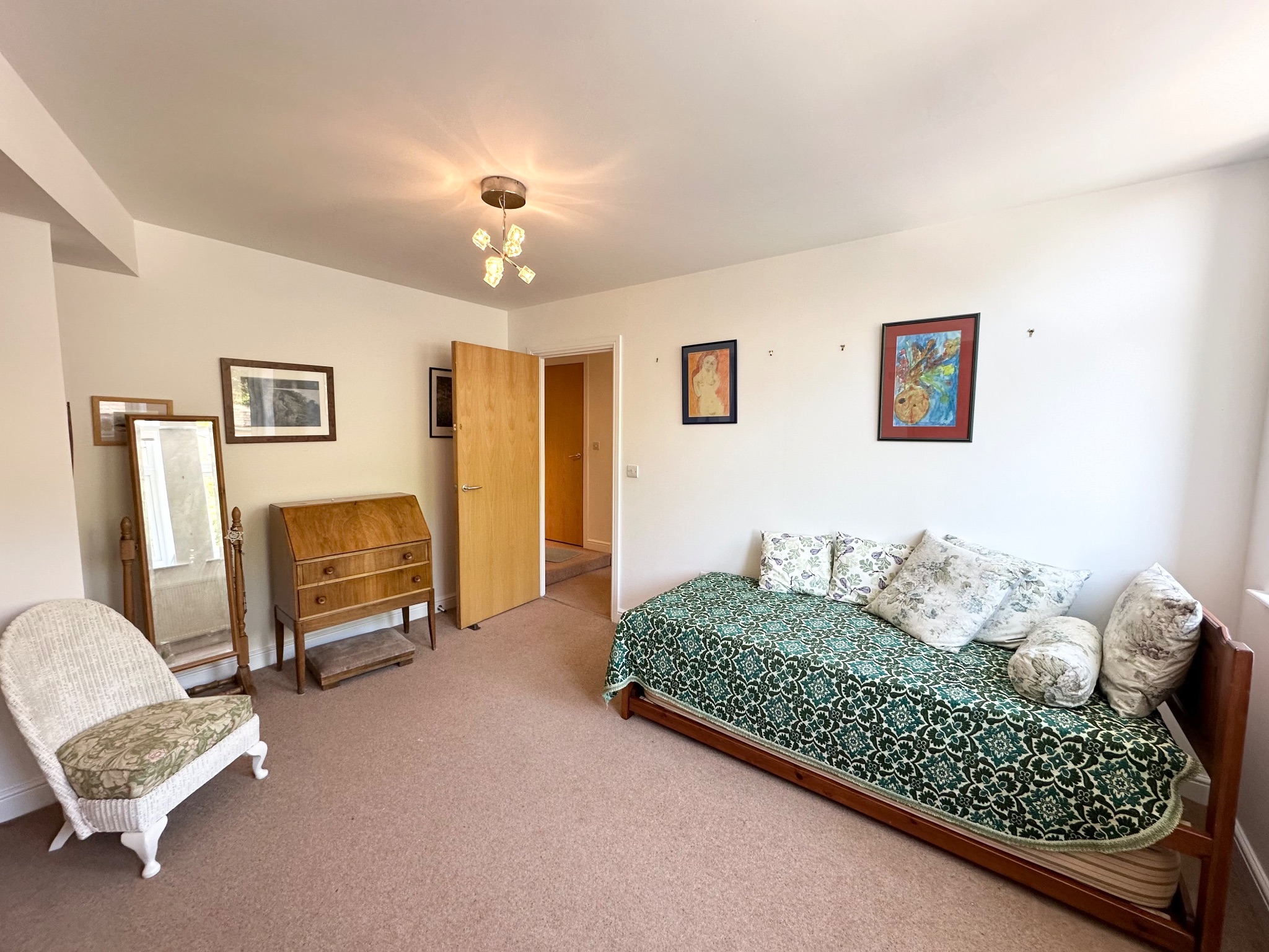 2 bedroom apartment flat/apartment SSTC in Hebden Bridge - Photograph 13.