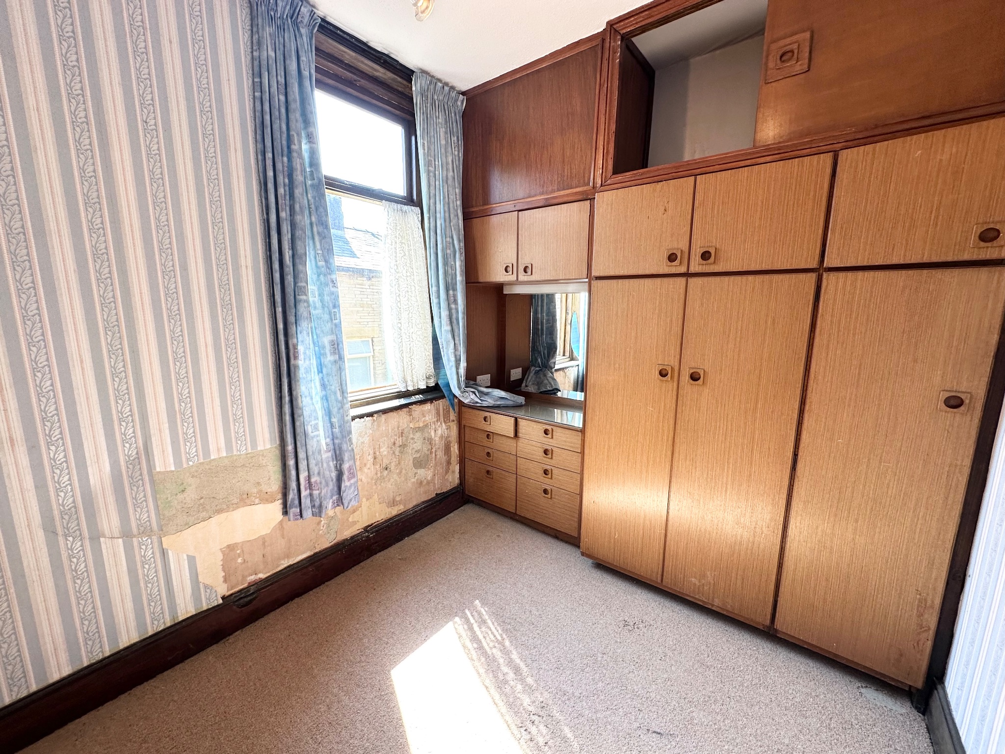 3 bedroom mid terraced house SSTC in Hebden Bridge - Photograph 14.