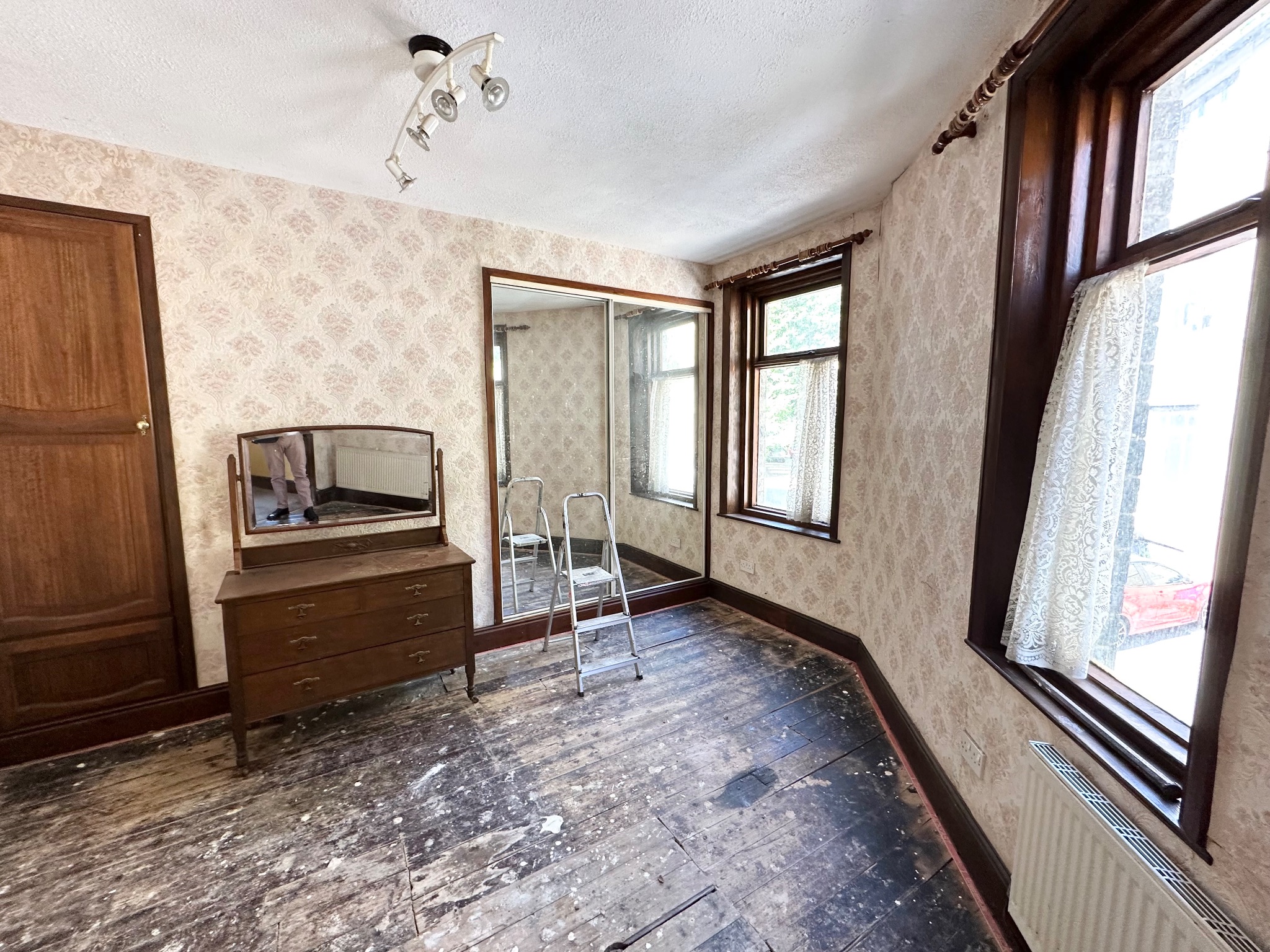 3 bedroom mid terraced house SSTC in Hebden Bridge - Photograph 10.