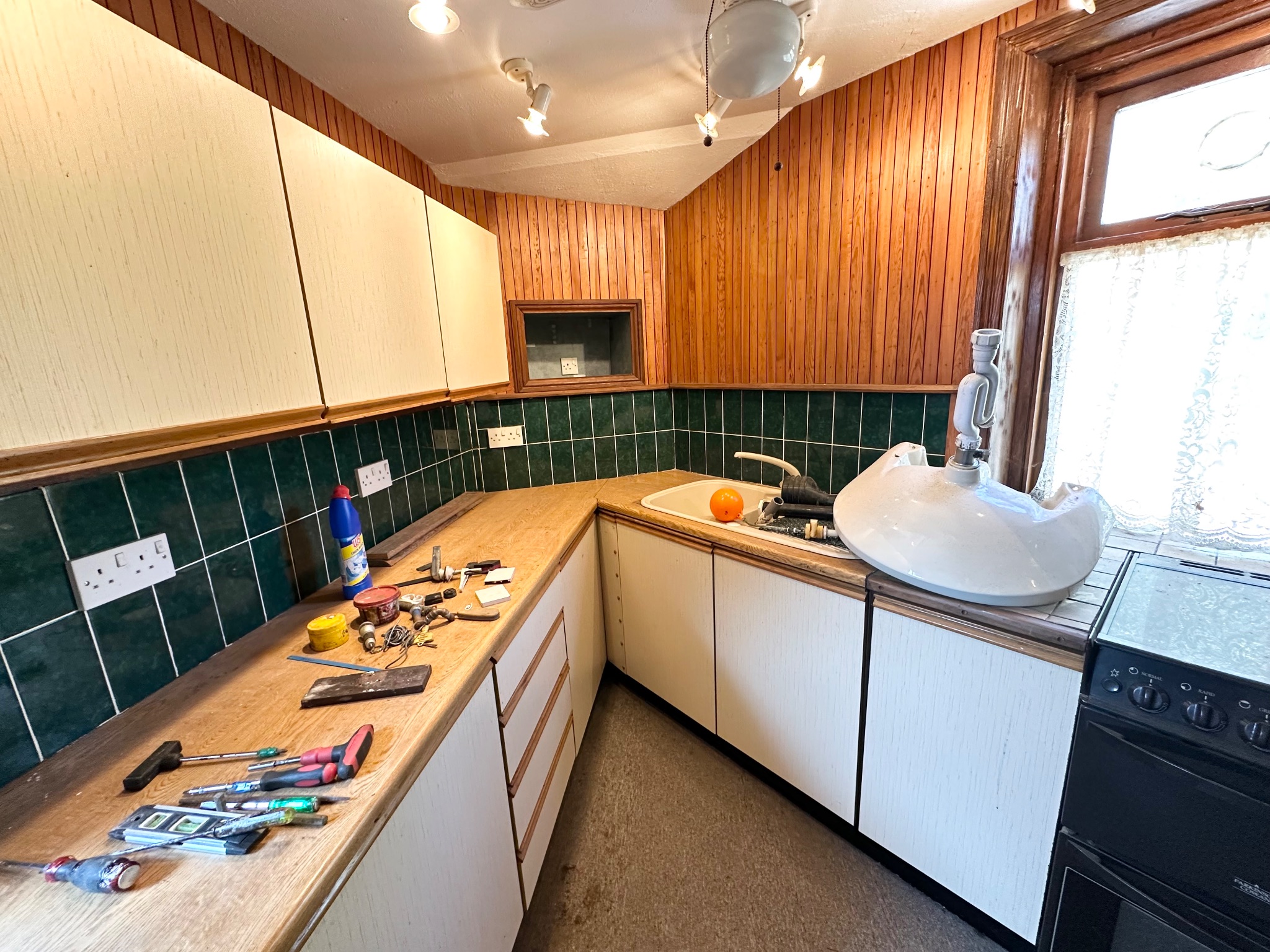 3 bedroom mid terraced house SSTC in Hebden Bridge - Photograph 18.