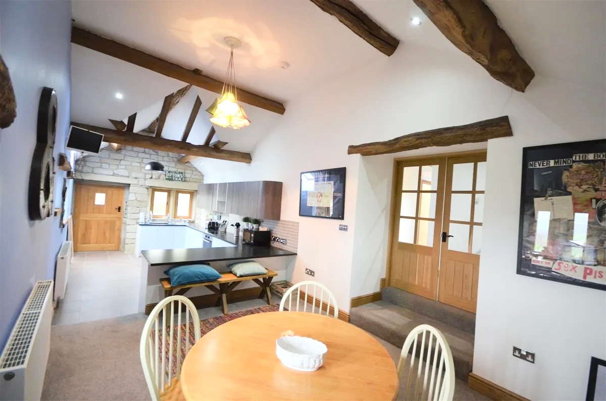 9 bedroom equestrian facility character property For Sale in Hebden Bridge - Photograph 31.