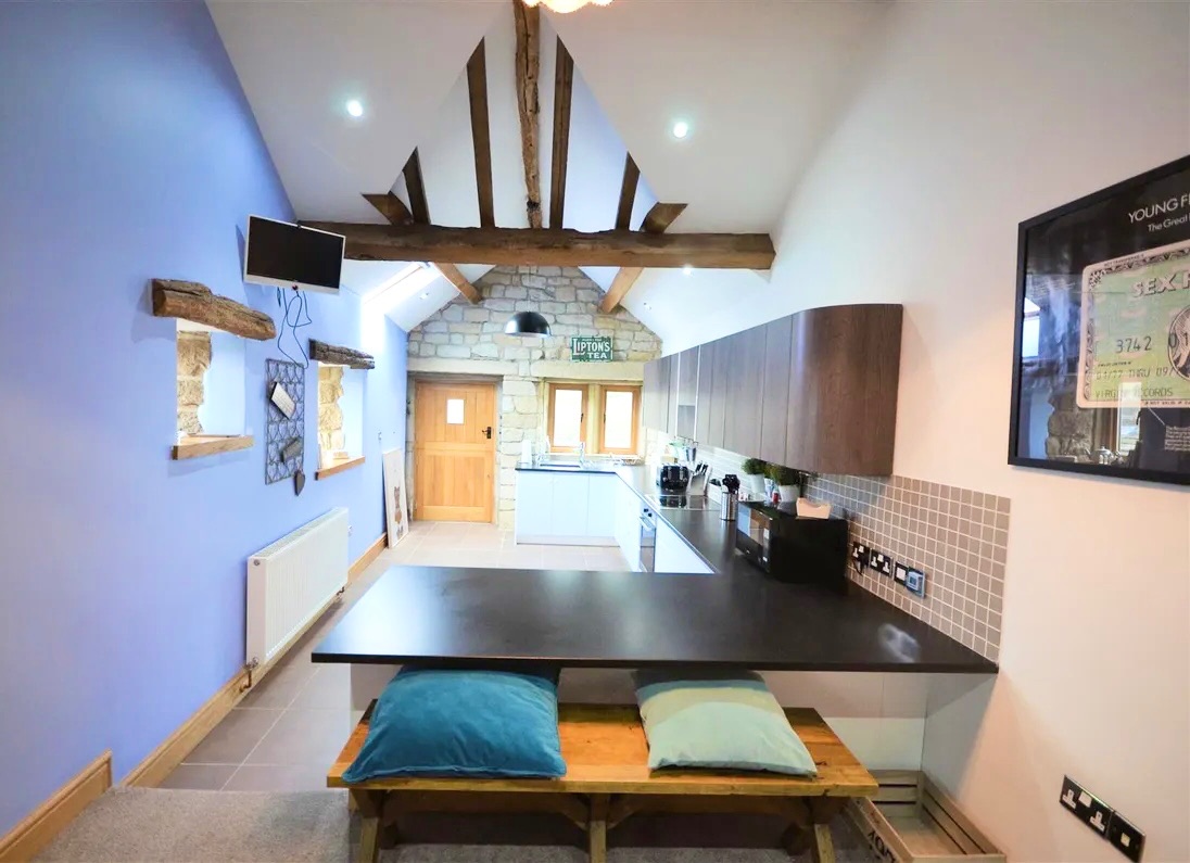 9 bedroom equestrian facility character property For Sale in Hebden Bridge - Photograph 29.