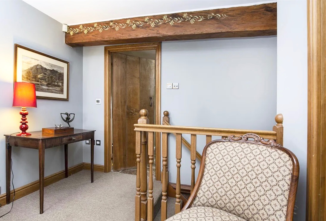 9 bedroom equestrian facility character property For Sale in Hebden Bridge - Photograph 27.
