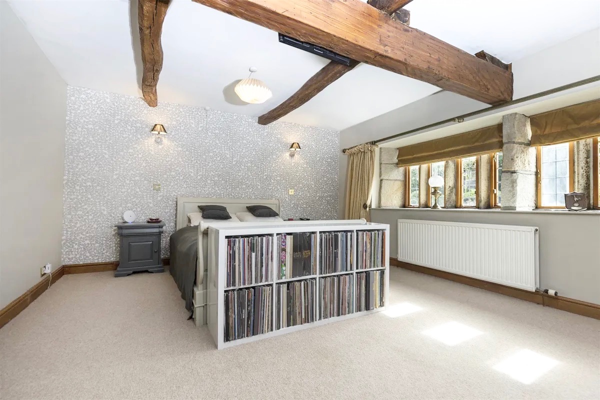 9 bedroom equestrian facility character property For Sale in Hebden Bridge - Photograph 26.